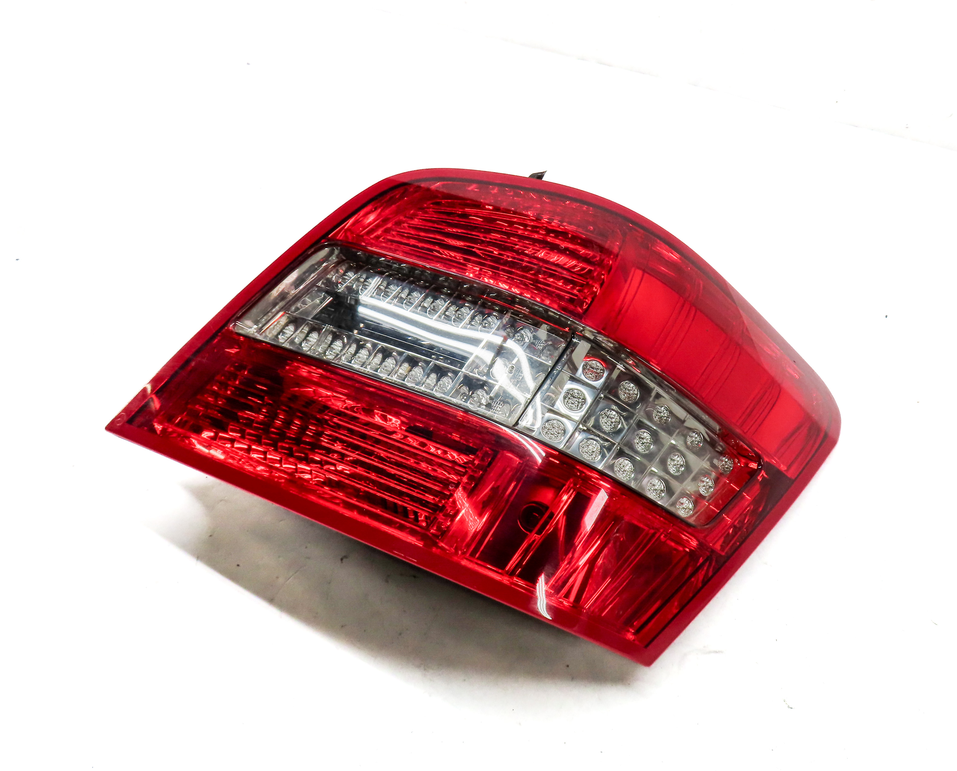 2010-2012 MERCEDES GLK350 (X204) REAR RIGHT TAILLIGHT TAIL LIGHT LAMP (LED) — exact item pictured